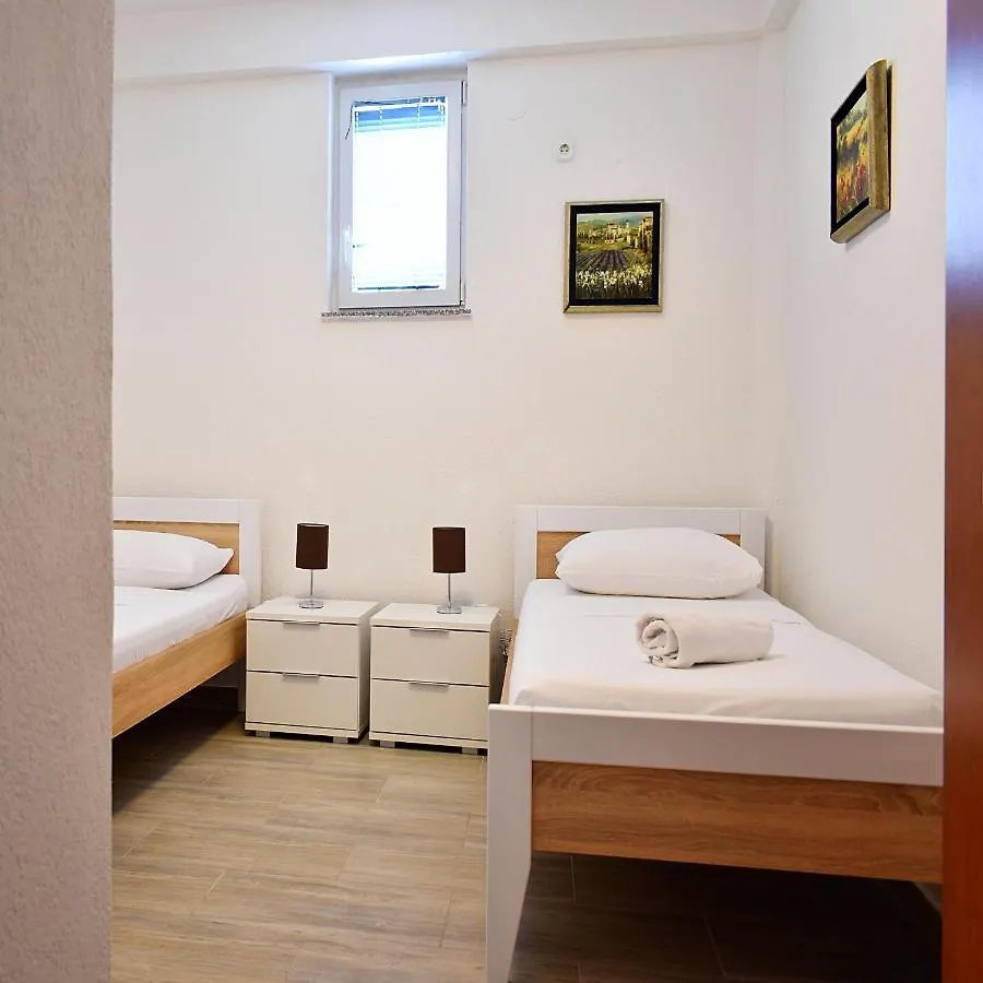 Villa Nico Zadar 3*,  Chorvatsko